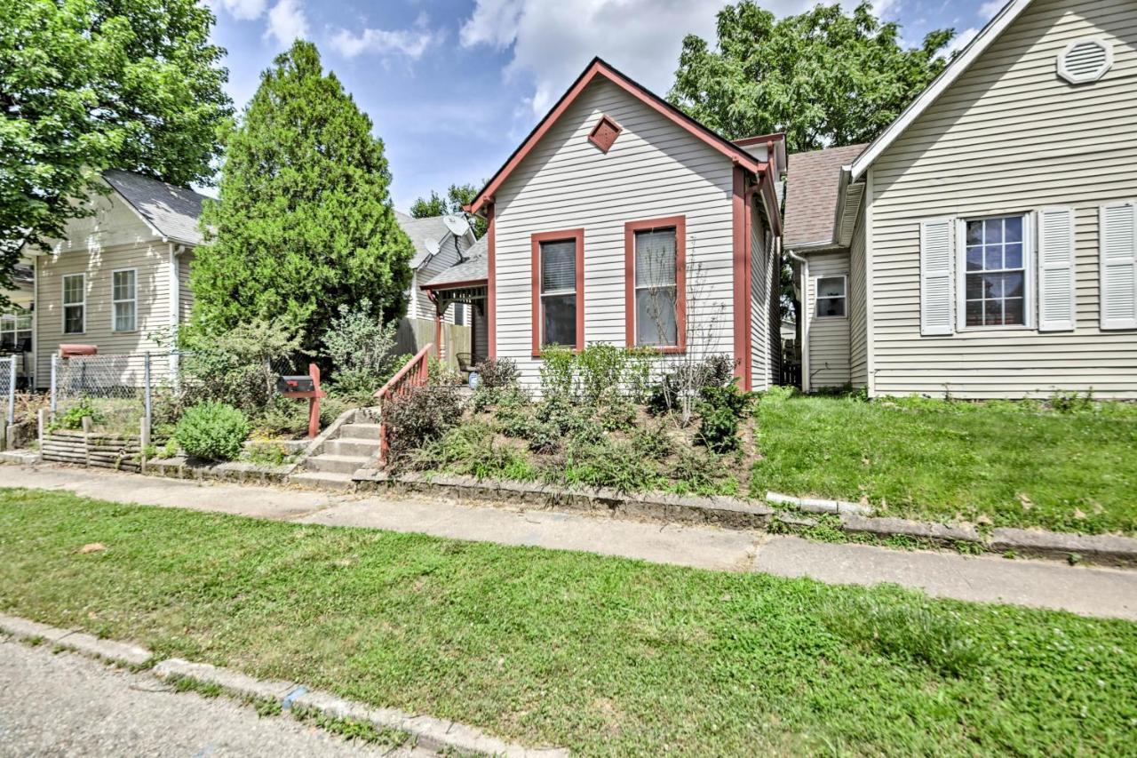 Updated Indianapolis Home, Walk To Lucas Oil! Екстериор снимка