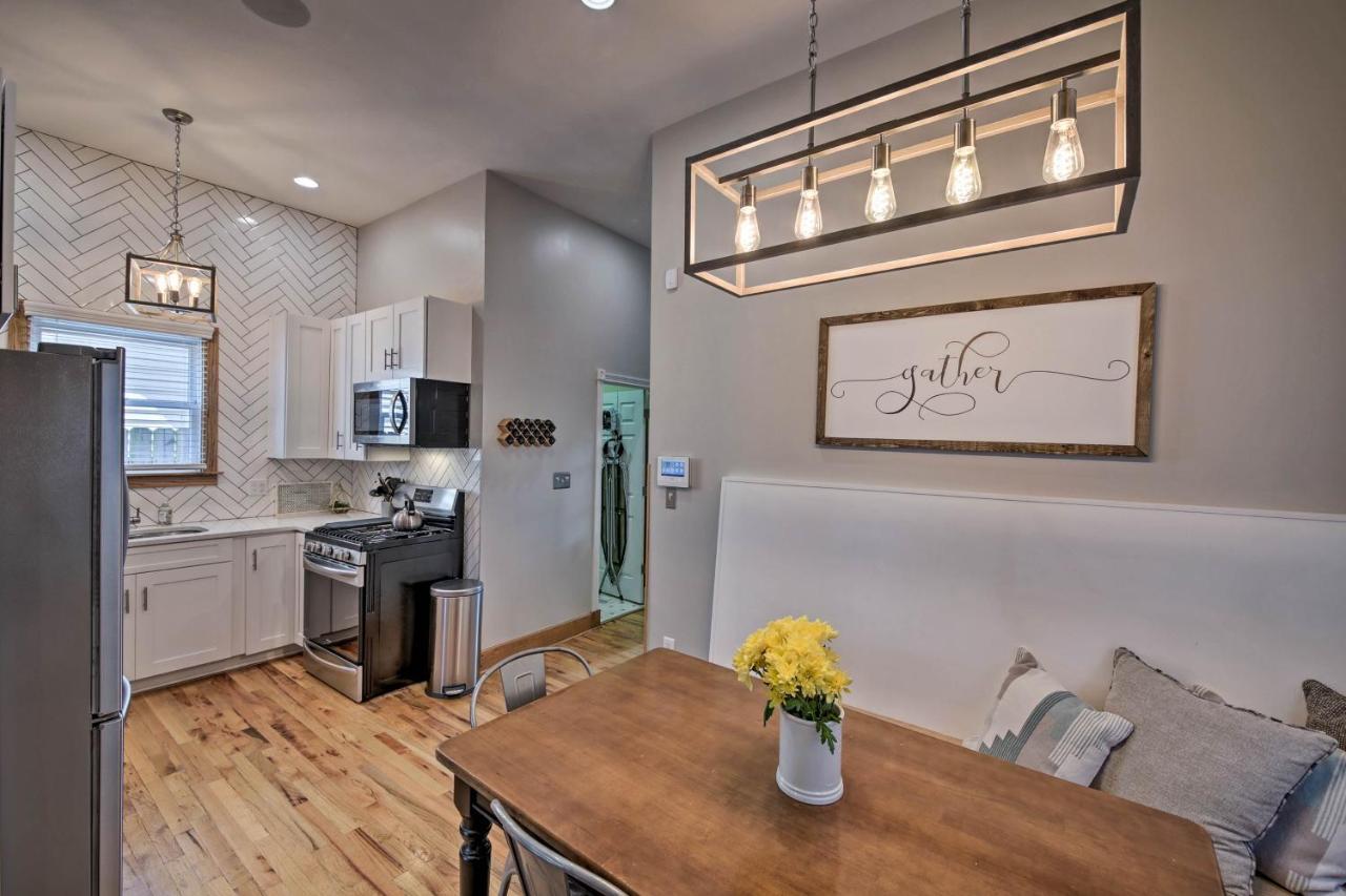 Updated Indianapolis Home, Walk To Lucas Oil! Екстериор снимка
